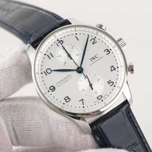 zf Factory 墙裂推荐 扛鼎新款作品一Iwc万国表葡萄牙系列Iw371615腕表 年大改款葡计 精彩细节 1.精致背透，机芯可一览无余 2.新版表扣设计