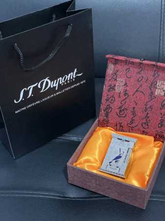 今天给大家推荐一款法国都彭限量版充气打火机法老王，以古埃及文明为主题，描绘了法老王守护神赫鲁斯的被冠冕的鹰和生命女神伊西斯等象征，奢侈品打火机界的天花板限量版， - 点击图像关闭