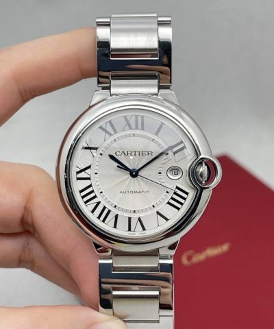 卡地亚蓝气球系列W69012Z4 男款 自动机械 42Mm 精钢材质 经典热销款 19点全套 现货好价 欢迎咨询～ “以时光之名 许一生之诺”#蓝气球 #男士手