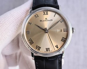 Tw出品 白壳 金壳 宝珀 经典系列 Zf4 搪瓷表盘，柳叶针，罗马刻度，简洁明快！犹如腕间绅士，经典非凡！细节如下： 1 表壳 表径40Mm，厚度9.5Mm，