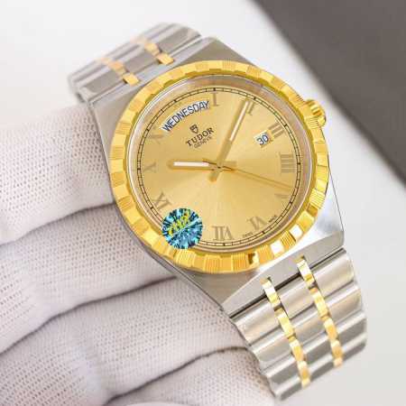 白壳 ，金壳 Tudor-星期日历型 **帝舵表型号M28600-0005 皇家系列Black Bay 41Mm 尺寸与风格解析** 帝舵表 Tudor 碧湾系 - 点击图像关闭