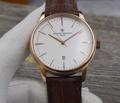 江诗丹顿Vacheron Constanti 新款高雅品位 热卖爆款超高性多功能新品手表 类型：精品男士腕表 精湛做工 表带：头层牛皮表带 十分舒适 机芯：全自
