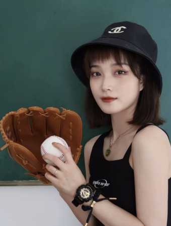 Casio卡西欧 Baby-G 经典系列 时尚防水运动手表 石英机芯 树脂表带 日韩表 女表 黑色表盘 - 点击图像关闭