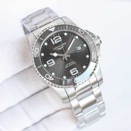 Sj出品 白壳 金壳 探寻浪琴 Longines 康卡斯 潜水系列的奥秘 运动优雅的浪琴康卡斯系列 Ap7 腕表全新上线 表壳 41Mm的完美尺寸搭配线条凌厉的 - 点击图像关闭