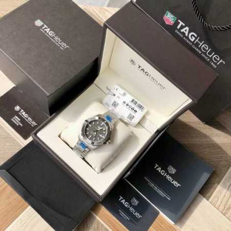 硬货，Original Tagheuer,泰格豪雅竞潜系列机械表，专柜16500。 中号~41Mm表径，蓝宝石镜面，日历处凸透放大，超强夜光指针，原装瑞士机芯， - 点击图像关闭