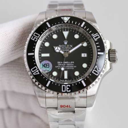 劳力士sea-Dweller鬼王 44Mm副本的精华，并行代购版鬼王sea 表壳为精钢 达到与正品一致，原装工艺陶瓷圈口，立体刻度圈，对版淡蓝色夜光，搭载283 - 点击图像关闭
