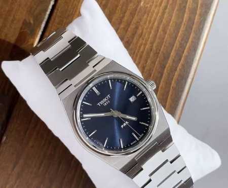 开箱天梭prx系列的表啦 黑盘钢带配色经典又百搭 表盘格纹设计很有质感 自动机械功能省心 配休闲装正装都不出错 想选块耐看不踩雷的可入 - 点击图像关闭