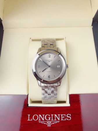 银 金 品牌 浪情-Longines 型号 军旗系列男士机械腕表 单日历 双日历 机芯 搭载顶级全自动机械机芯 走时稳定 玻璃 防刮耐磨蓝宝玻璃镜面 表壳 31 - 点击图像关闭