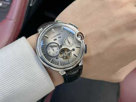 白 -金 钢带+30。卡地亚-Cartier 精品男士腕表，全新多功能设计，尊贵大气，绅士风范，卓越品质，热卖全城。采用全自动机械机芯，顶级316精钢表壳，进口 - 点击图像关闭