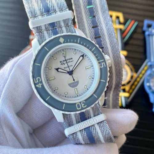 宝珀x斯沃琪 五大洋系列联名款 南大洋 ，此款热度依旧登顶，谍照刚出已经被不少人种草。 直径42.3 生活防水
