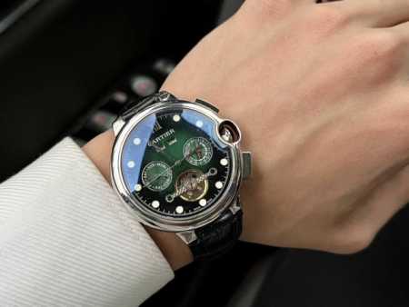 白 -金 钢带+30 卡地亚-Cartier 精品男士腕表 全新多功能设计 尊贵大气 绅士风范 卓越品质 热卖全城 采用全自动机械机芯 顶级316精钢表壳 进口 - 点击图像关闭