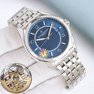 Zf厂江诗丹顿伍陆之型系列三针腕表钢带款 市场最高品质 运动商务皆可盘，格调 品味两不失！ 三大核心竞争力 腕表尺寸40Mmx9.6Mm 1.原装在手，捕捉神韵