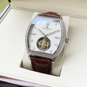 时尚休闲 卓越品质 江诗丹顿-Vacheron Constsntin 男士腕表 全自动机械机芯 矿物强化玻璃 316L精钢表壳 真皮表带 简洁精致 尊贵典雅 尺