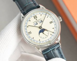 vc 2025最新力作 龙重推出 江诗丹顿历史名作系列3100V 00R三重日历腕表！全真功能！市场最高版本！ 表壳 腕表特别！尺寸为40Mm，采用三重凹凸刻纹