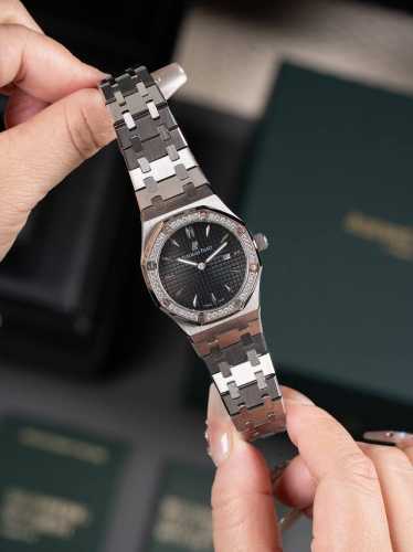 金银同价 audemars piguet爱彼 皇家橡树系列67651Or女士石英腕表 闪耀登场 女神百搭款 闪闪惹人爱 重金购入正品拆解开模 全程Cnc无死角打