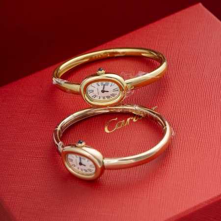 瑞士原装进口石英机芯。精钢包金表壳，镀银表盘，剑形蓝钢指针，蓝宝石水晶镜面。卡地亚腕表重新演绎传统圆形腕表造型，将圆形延伸为椭园形！！ 腕表从极具几何特色的简约 - 点击图像关闭