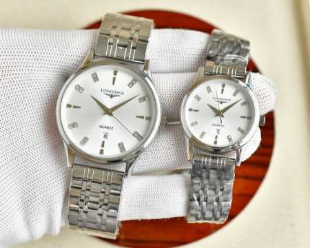 金+20钢带+20 。浪琴-Longines精品情侣对表携手而来，简约精致，品质精湛，热卖全城。采用进口石英机芯，顶级316精钢表壳，进口小牛皮表带，矿物质超强 - 点击图像关闭
