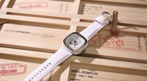 七个星期五Sevenfirday 白壳 白硅胶环 白面伴金钉 白皮 Miyota机械原装机芯 机械休闲商务腕表 为你精心打造超真实实物图拍摄 让你超真实实物图体