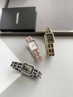 新款三个配色，不是市面的普通版本！又是天花板级别的单品！ 方糖黑金、黑银、还有20年限量粉 让多少人魂牵梦绕的表，终于又回来了 让多少人魂牵梦绕的表，终于又回来