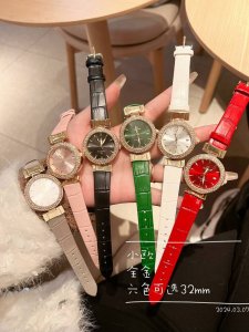 全金 欧米茄女士腕表 进口石英机芯 直径 32Mm厚.5Mm该款腕表备受女性喜爱，在不同的场合映耀着她们各自的独特个性与迷人风华