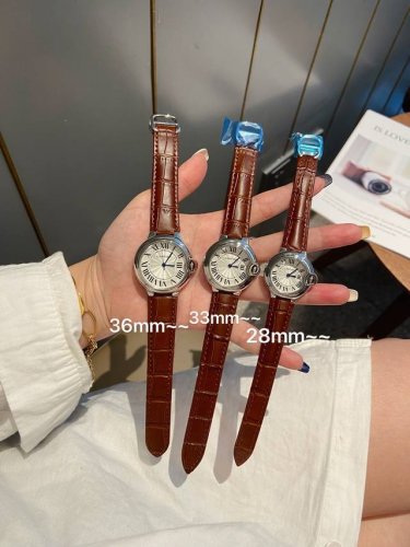 重磅来袭全球最火的款式之一！可以承载岁月的经典之作，永不过时！独家渠道！三个尺寸总共不到100卖一一节奏！分别为28-33-36-42Mm，机芯为石英机芯。世界