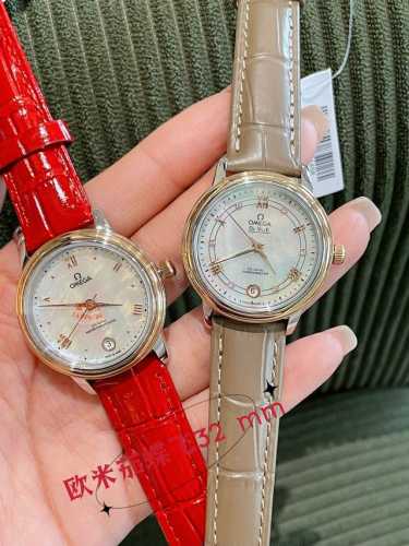 玫金 钢带20 OMEGA欧米茄碟飞系列27mm32mm女士石英腕表！吸引了众多忠实支持者。此系列表款风格简约，外观雅致华美，彰显着引人瞩目的隽永美感低调朴实无