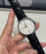 万国柏涛菲诺，真的很难不爱 万国柏涛菲诺呢红60经典之作！ 简约大气，温文儒雅说的不就是它吗 人生第一块正装表 #简约 #红60 #万国柏涛菲诺系列 #Iwc万