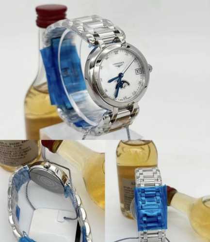 哈喽 哈喽 兄弟们 给女朋友选礼物我总结了 必须有钻的 必须有贝母的 闪亮是没有一个女孩子能拒绝的 我就比较会买了 在得物看到这款浪琴 贝母 钻 还带月相 几K