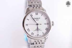 340瑞士天梭Tissot力洛克机械表 【品牌】 天梭 Tissot 【型号】 T41 【款式】男士腕表 【机芯】全自动机械 【尺寸】40Mm 【玻璃】蓝宝石玻