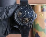 白壳 黑玫740 罗杰 .自动上链机芯，表壳：46毫米 , Sapphire Crystal Carbon 钛合金 黑色Dlc 涂层钛合金，镌刻日内瓦印记。倍耐