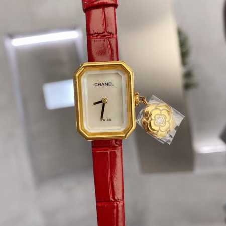 白壳 金壳 小红书首发 I Chanel Premi E Re 限量版手表 丝绒质感黑色绢丝表带，还有意大利进口小牛皮多色可选，真的很高雅精致，两款都有30米防 - 点击图像关闭
