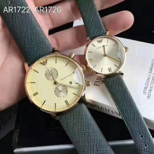 男 ，女160 原单阿玛尼情侣款实拍型号：Ar1722 Ar1726表壳：316L精钢表带：意大利进口牛皮表带尺寸：男43Mm女32Mm情侣款潮搭，绿色牛皮表带