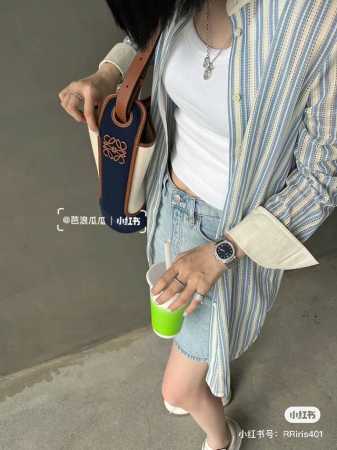 FFF金 钻圈30 人间小富婆得选择 时尚优雅女士鹦鹉螺7118系列。 这绝对是百达斐丽的毕业款啦 小红书刷不完的种草 简约素净 佩戴起来非常素雅大气 女神必备 - 点击图像关闭