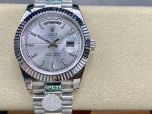 双头粒版本 Sk厂 劳力士rolex 双历 星期日志型系列 40Mm 直径 40Mm 机芯 搭载全自动机械机芯 圈口 劳力士ringcommand三角坑纹 光圈