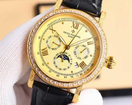 白 -金 百达翡丽patek Philippe复杂功能系列-纯手工-雕花腕表-惊艳登场，42毫米的表径适配大众男性手寸，非常商务可亦休闲。整表表壳手工雕刻花纹，