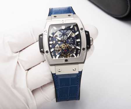 白 金20. 独家首发:恒宝 Hublot 精品男士腕表，六字位飞轮设计，技艺精湛，独具匠心，尊贵大气，绅士风范。采用高品质机械机芯，顶级316精钢表壳，进 - 点击图像关闭