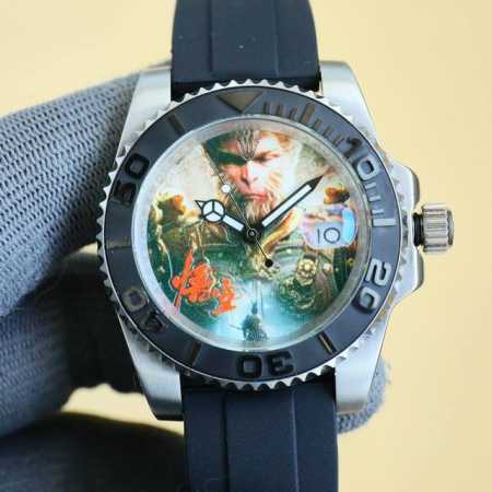 新品 劳力士Rolex 黑神话 悟空 系列顶级玩物毒货，不喜欢撞款街表水鬼的你，他绝对是你的知音。用劳力士最经典的潜航系列水鬼作为原型，经过圈口的二次改装，然后 - 点击图像关闭