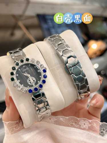 钻圈 香奈尔钻圈钻面三针女士新款实心钢带蝴蝶扣休闲时尚潮流手石英机芯