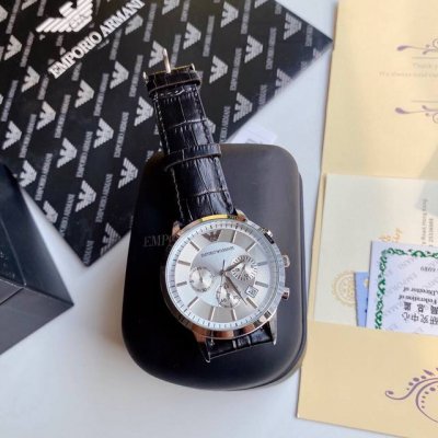 Armani阿玛尼Ar2432三眼 搭载多功能跑秒石英机芯强大的分针计时秒表计时24小时同步 矿物质玻璃镜面，简易针扣设计尺寸43Mm*11Mm ，低调雅致，商