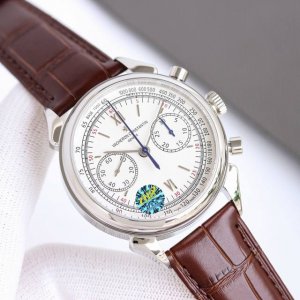 白壳 金壳 江诗丹顿新一代“牛角耳”1955系列 隆重登场！ 2024年在香港钟表展中推出最新款式 江诗 丹顿“牛角耳”计时腕表，是世界最著名钟表品牌之一。 1