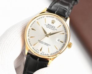 新品特推劳力士Rolex 实拍图 商务系列，全表采用316L精钢，高档大气！316L精钢打造完美多边形弧度表壳！搭配进口蓝宝石玻璃，意大利防水皮带，原装针扣！！