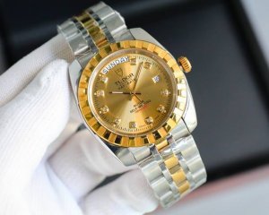 8215机 930 瑞士 帝舵经典系列m230 022传承经典 正方形尺寸 更贴手 大器晚成 上市时间 2024年 品质 Aaa级原板复刻 表径40 Mm 厚度