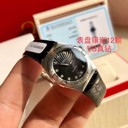 现在下单 即送钢带一条 现货秒取。欧米伽 Omega刘诗诗同款，非常过硬的内部渠道，代工厂内部留出为数不多的正品欧米茄.数量有限，好东西不是经常都有.看中赶紧下