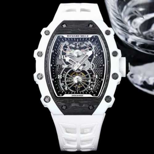 richard Mille 理查米尔 Rm 1系列 搭载全自动进口机械机芯 尺寸40X50X16Mm 碳纤维材质打造的表圈和表柱作为架构支撑，进一步加固其精密结