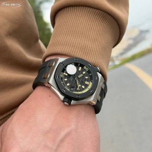 Zf副本，打造经典爱彼15720潜水之王！采用4302一体机芯，打造内在外在最强复刻 1.表壳采用多次打磨，只为了棱角数据吻合，材质触摸感觉一致； 2.最强机芯