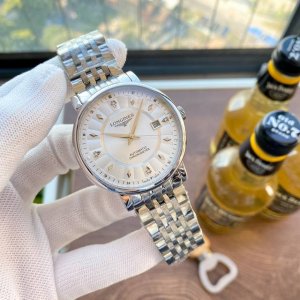 金白同价：皮带 钢带 品牌：浪琴-Longines 类型：男士腕表 壳套：顶级版316精钢l 表带：进口小牛皮表带 316L精钢表带 机芯：全自动机械机芯 镜面