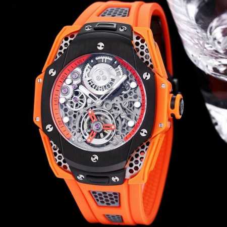 Hublot 宇舶 Big Bang Unico 大爆炸系列陀飞轮独家首发 突破以往的作品 机芯采用国内腕表上市公司自主研发时间超13个月 外壳直径44Mm 各 - 点击图像关闭
