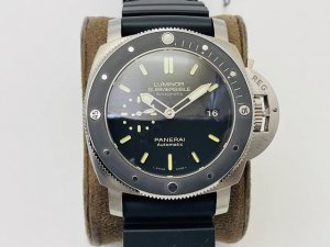 Vs Factory2023墙裂推荐 市场最高版本沛纳海pam389 V2终极版 时针单独调，功能同步正品 1直径47Mm 2蓝宝石镜面 3钛壳，陶瓷表圈做工细