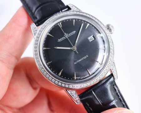 白壳 金壳 积家 Jl 大师系列1288420 搭载9015机芯.直径39Mm！316精钢完美复刻原版大师，剔透的蓝宝石镜面玻璃，精巧的指针、闪光银丝面板夜光明 - 点击图像关闭