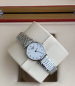 浪琴嘉岚系列，石英机芯女士腕表，表径24Mm，整表全精钢材质，白色珍珠贝母盘面，钻石刻度，公价16640，全套附件齐全，型号：L4.209.4.87.6#